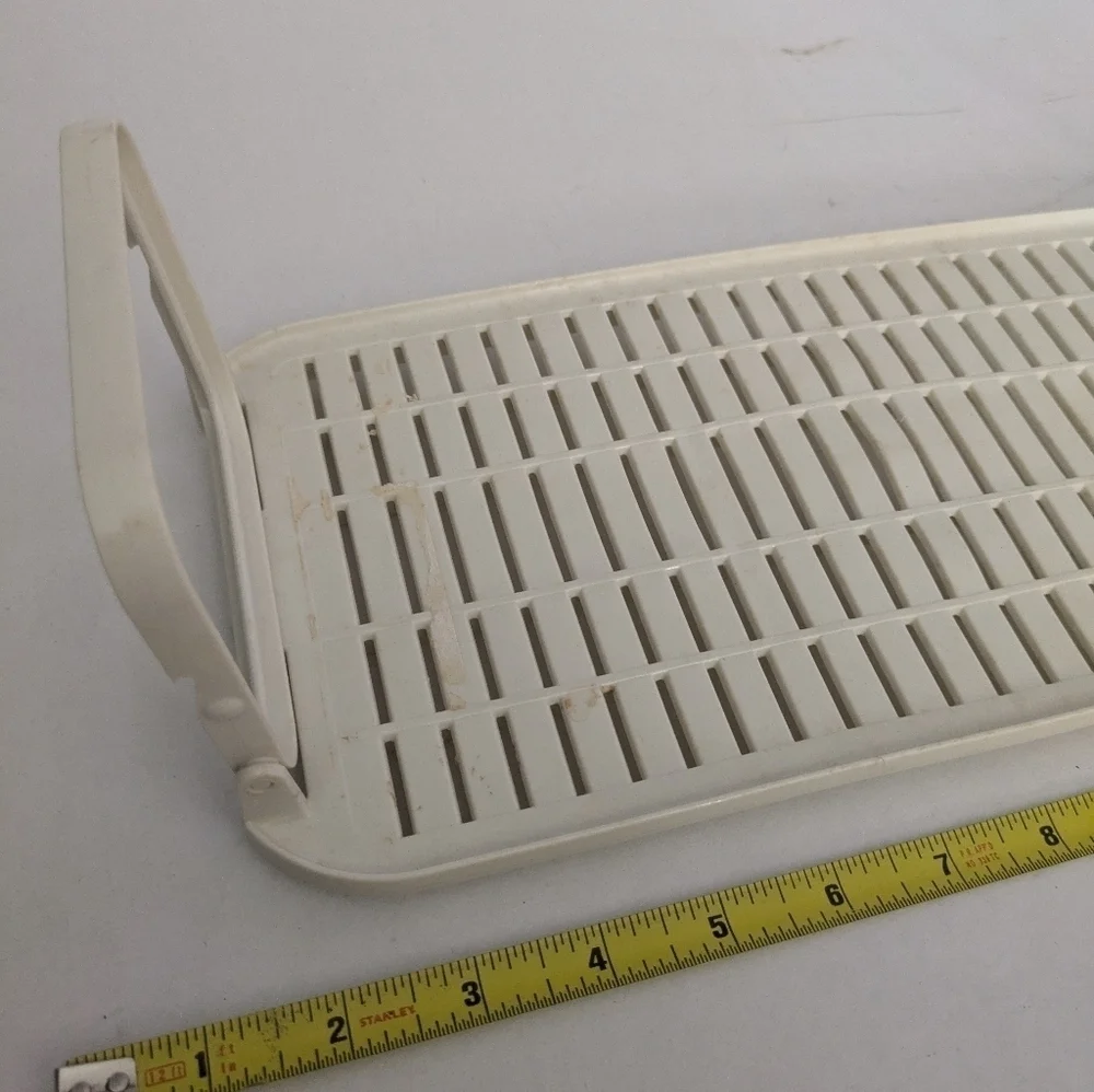 Vintage TUPPERWARE Replacement Vegetable Strainer Keeper Insert Only
